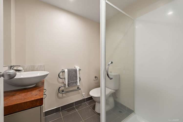 411/135 Hobson Street City Centre_9