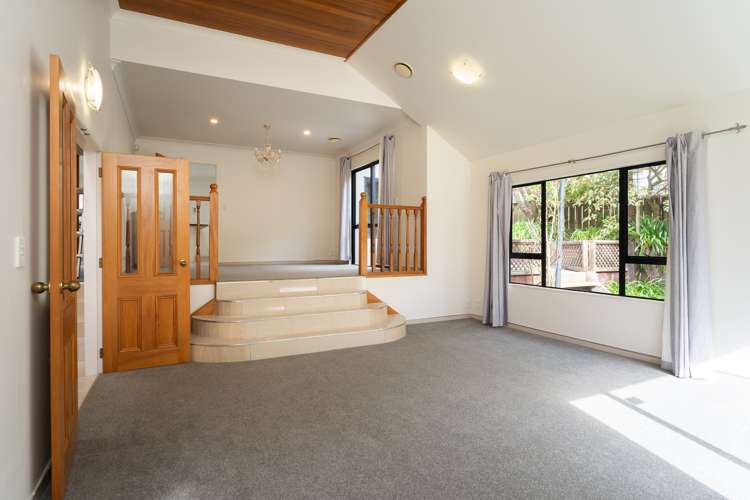 9 Corsham Grove Churton Park_5