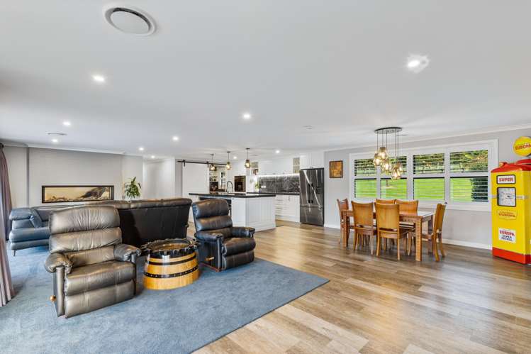 121 Valley Road Waimauku_17