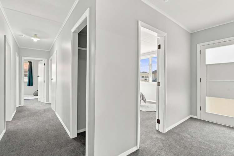 23 Churchill Crescent Tawhero_6