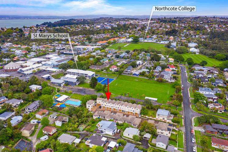 12/57 Gladstone Road Northcote_18