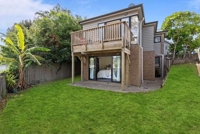 3/69A Chivalry Road Glenfield North_2