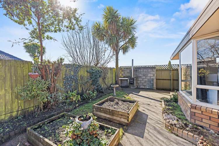 2/114 Warden Street Richmond_21