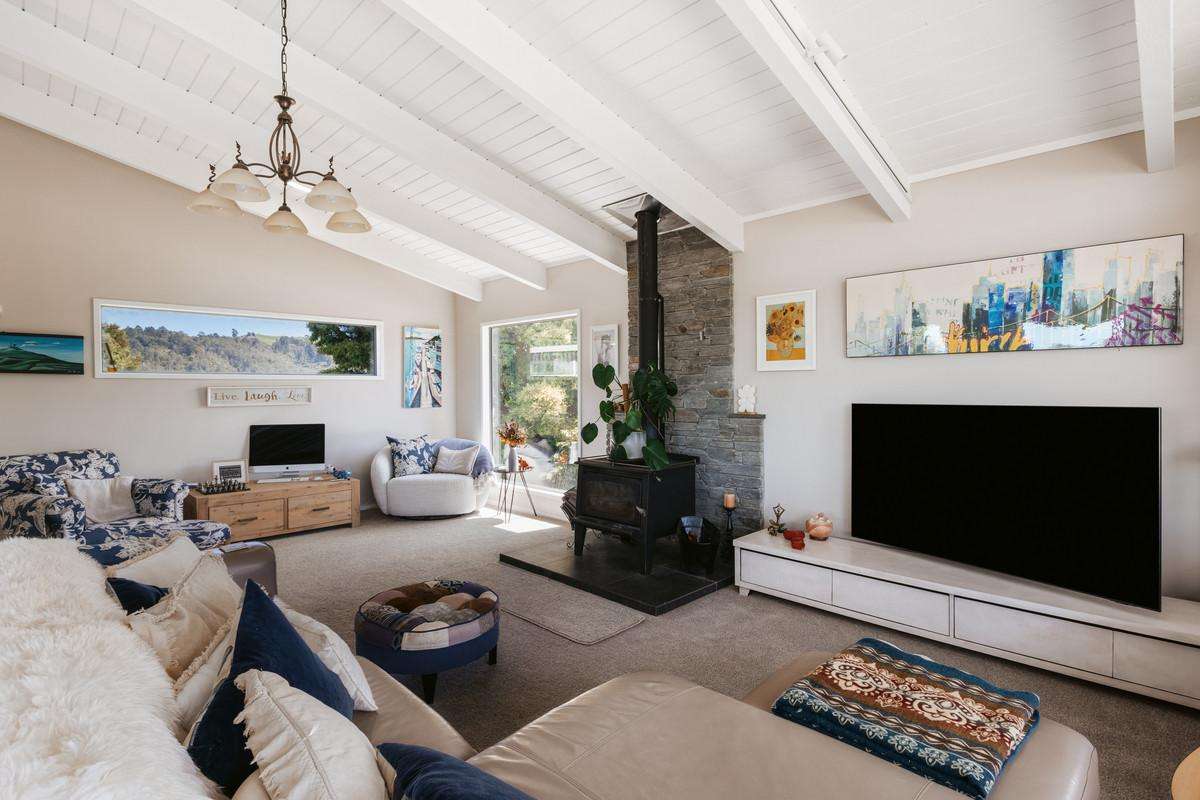 127 Armstrong Road_5