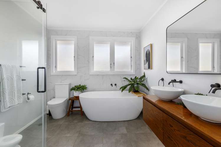 12 Moeraki Road Maoribank_13
