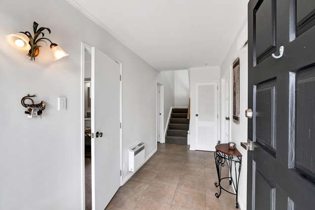 11 Leatham Avenue Strandon_2
