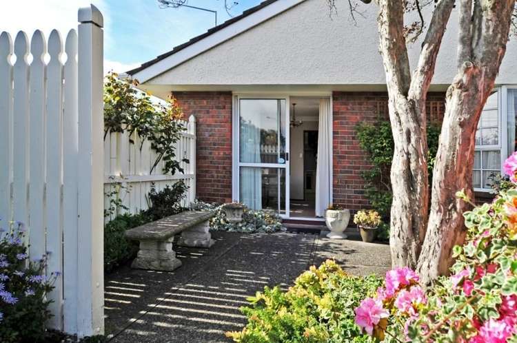 1 Sandringham Street Saint Clair_6