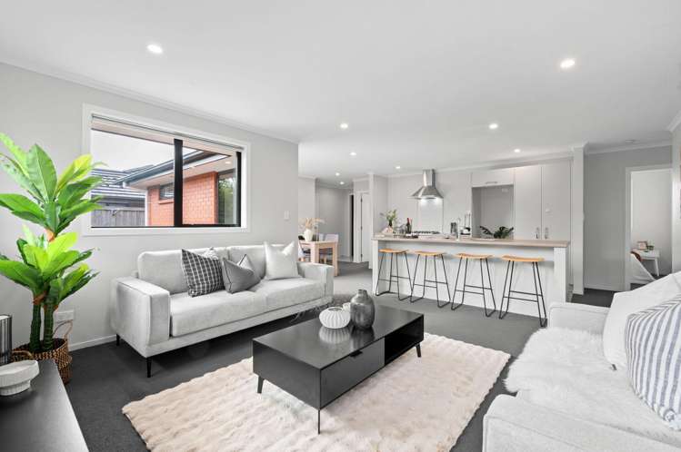 18 Haddonstone Avenue Rototuna North_6