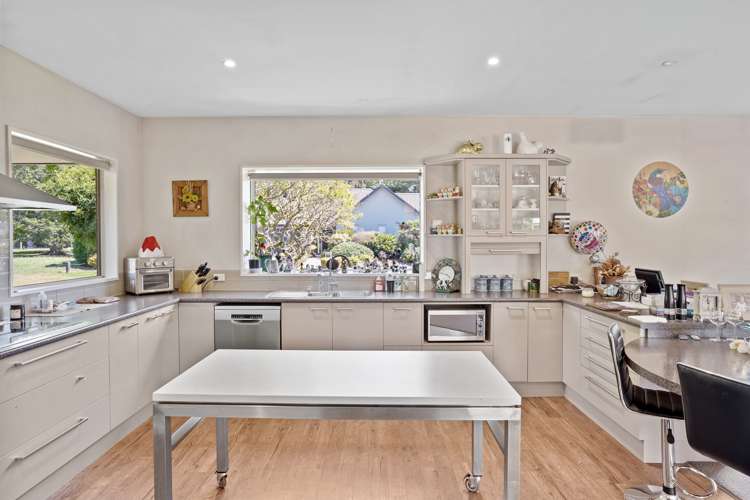 11 John Campbell Crescent Hillmorton_9