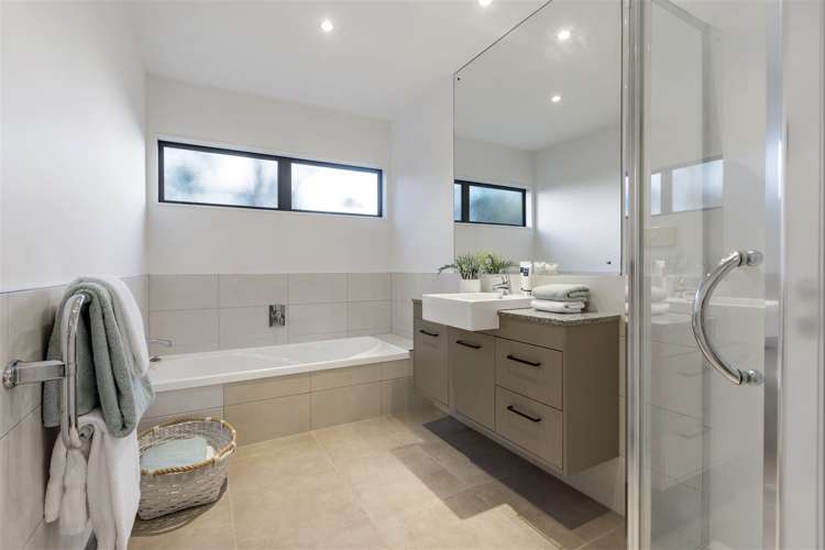 896b Mount Eden Road Three Kings_15