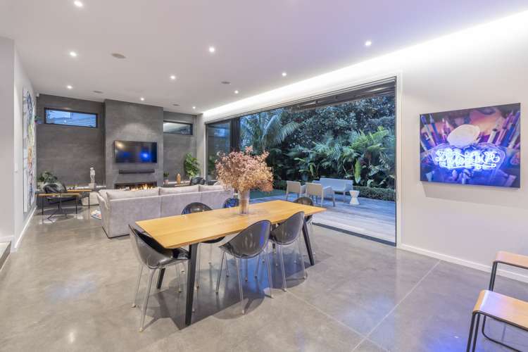 4b Finch Street Morningside_9