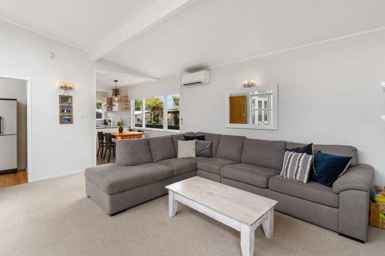 1/170 Clevedon Road Papakura_3