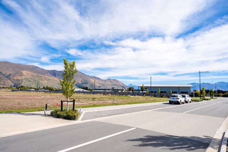 1 Grace Wright Drive Wanaka_5