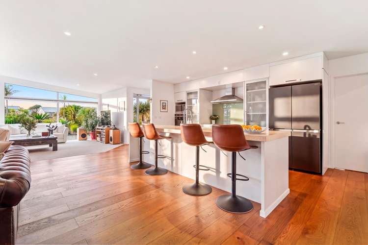 20 Tohora Crescent_5