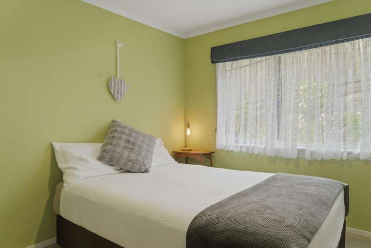 71 Kinloch Drive Bethlehem_16