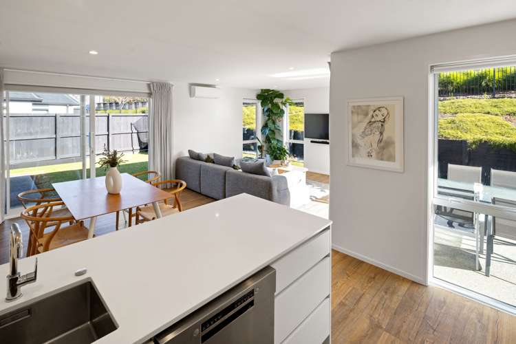 13 Temepara Drive Temple View_8