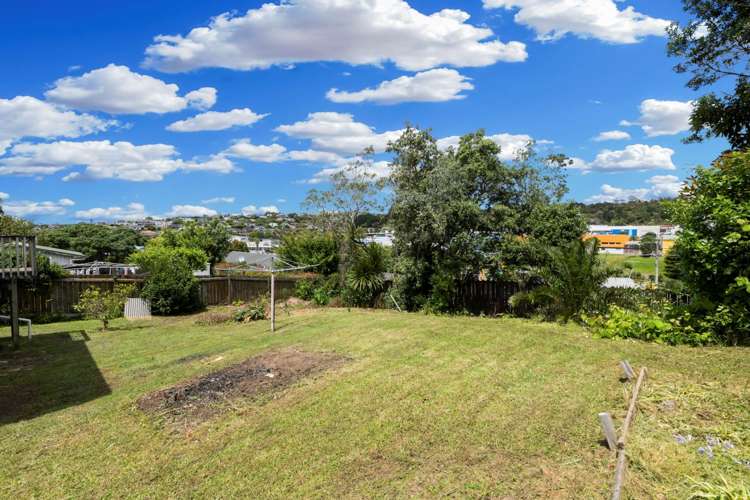 25 Penton Road Stanmore Bay_17