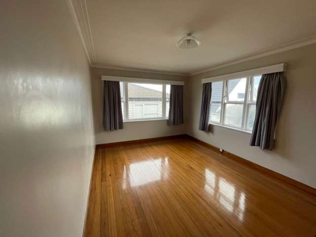 23a Haughey Avenue Three Kings_2