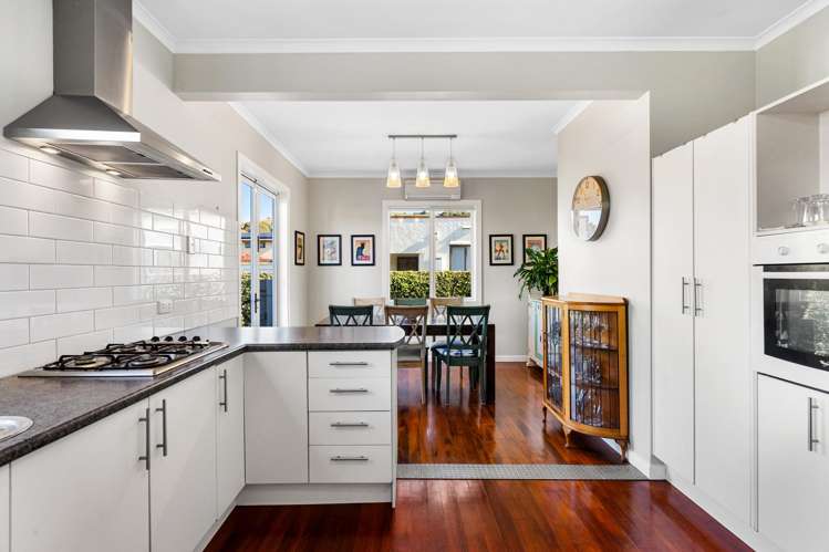 6 Dolbel Street Taradale_2