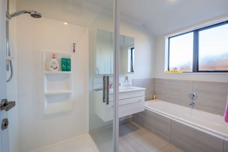 42 Lewis Crescent Rolleston_13