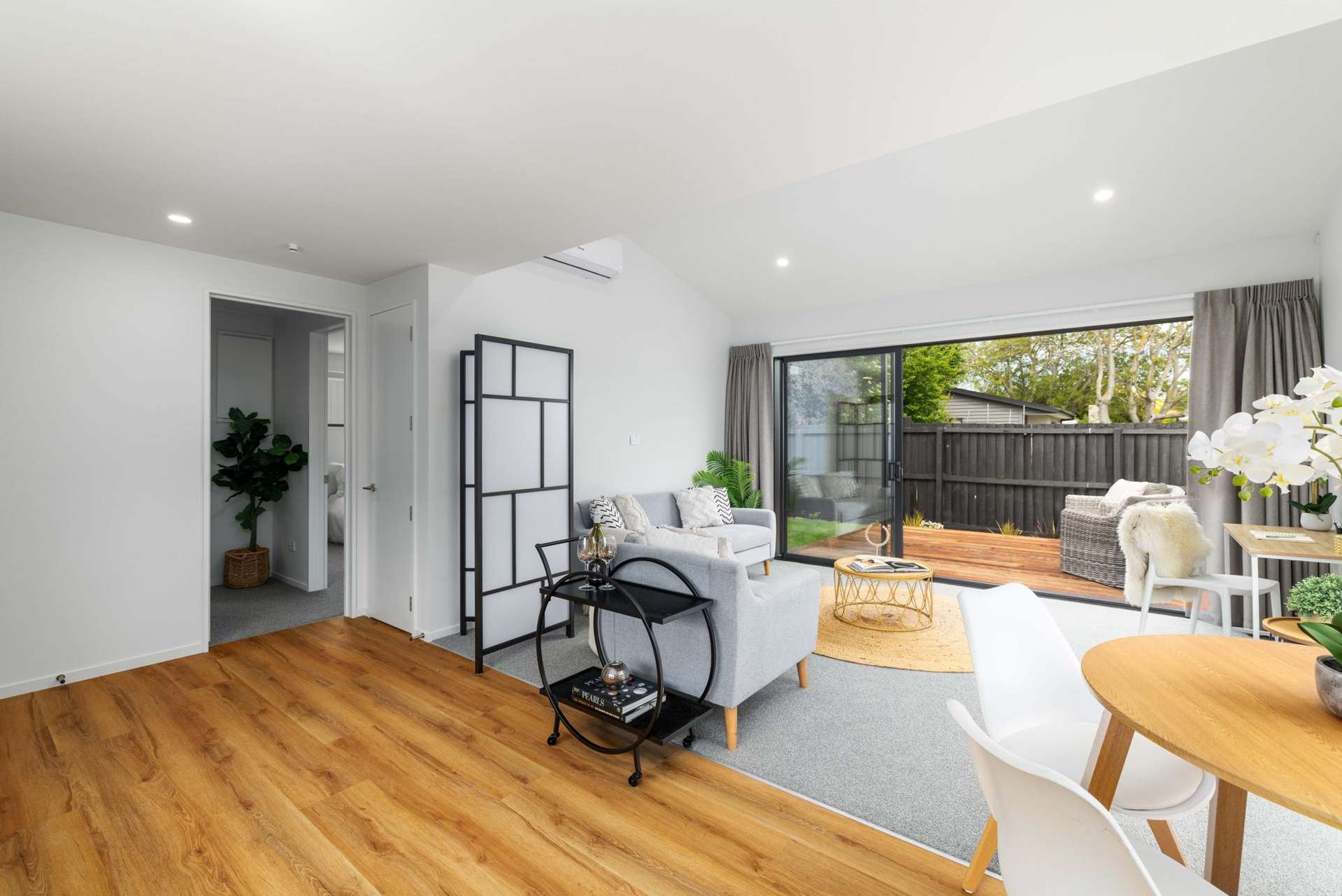 2/152 Woodham Road Linwood_0