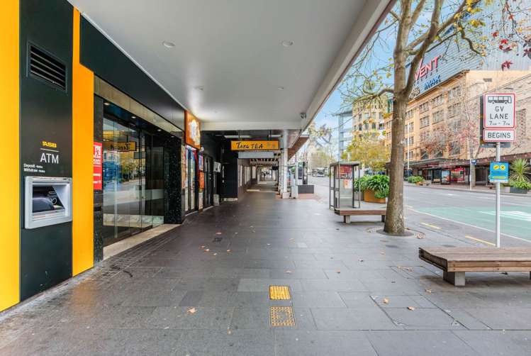 Unit 3/300 Queen Street City Centre_18
