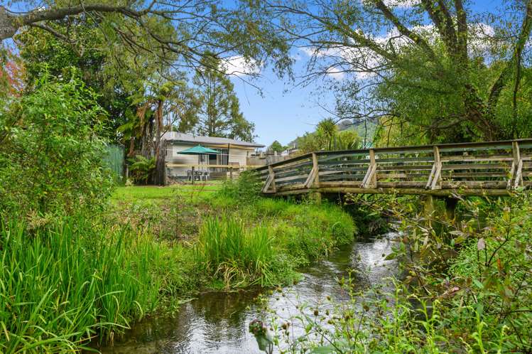 14 Luke Place Fairy Springs_11