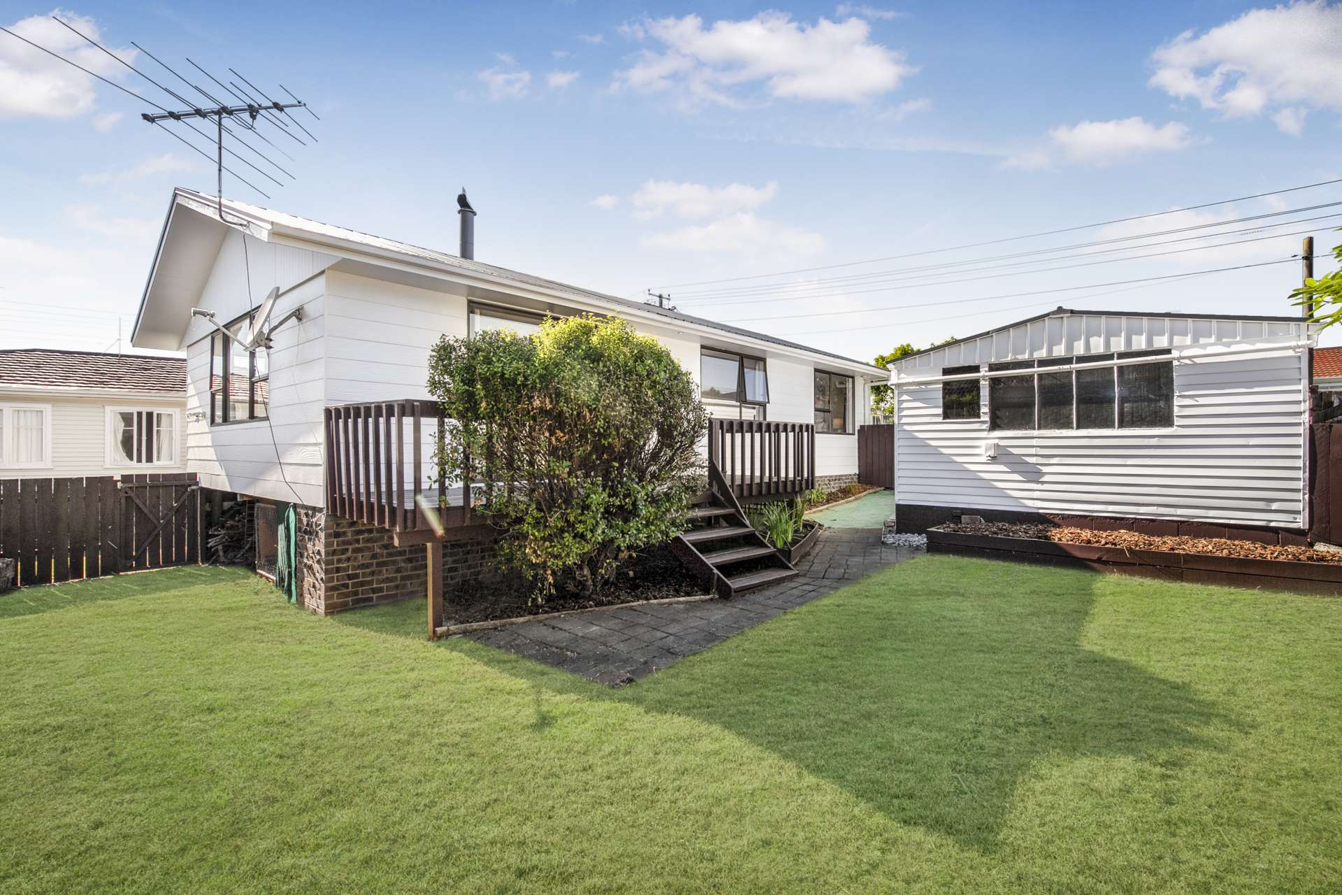 2a Marlene Avenue Te Atatu South_0