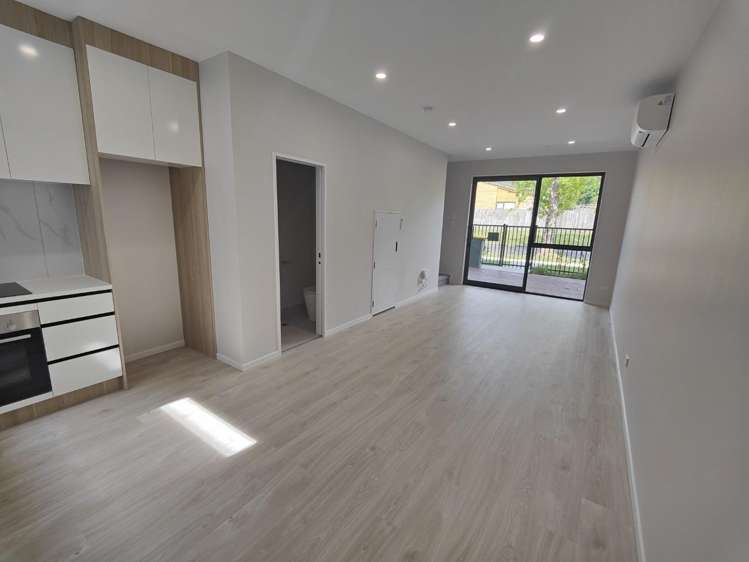 2B Orinda Close 10662_2