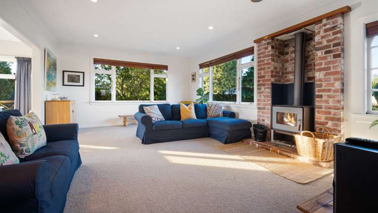 24 Derrett Place Saint Martins_10