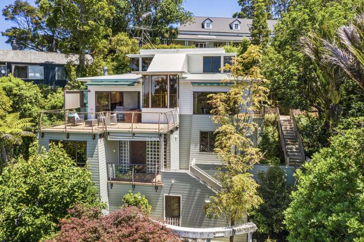 37 Park Road Titirangi_0