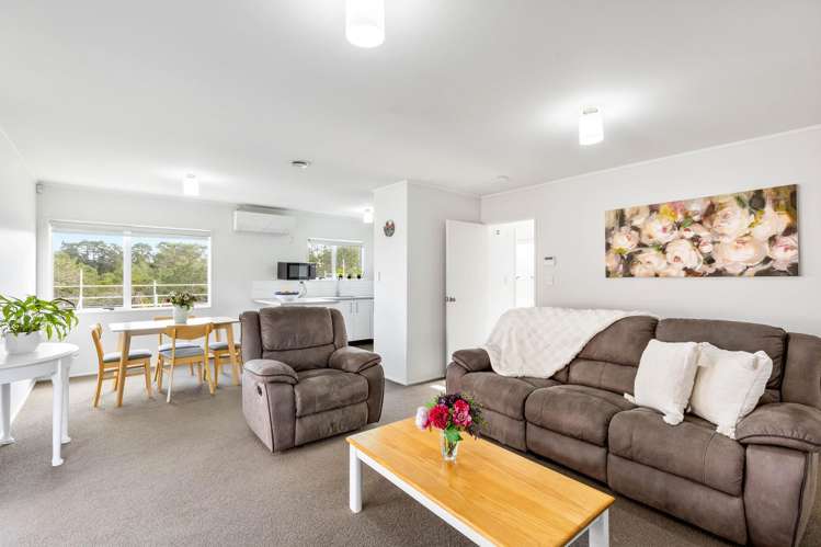 1030B East Coast Road Torbay_2