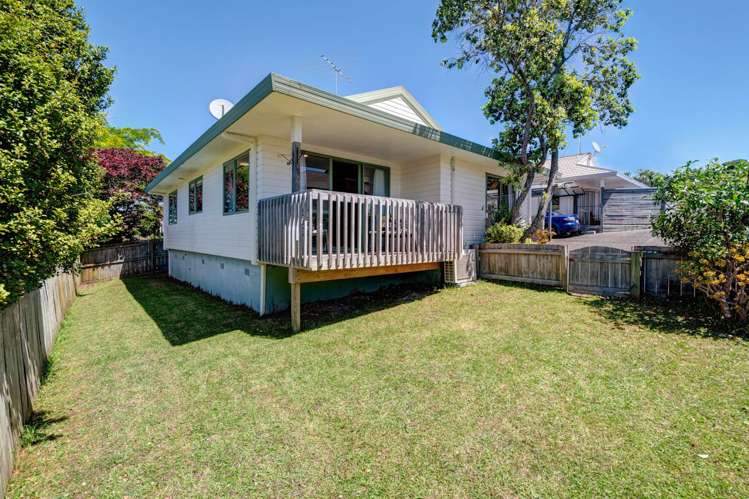 2/65 Charlotte Street Stanmore Bay_12