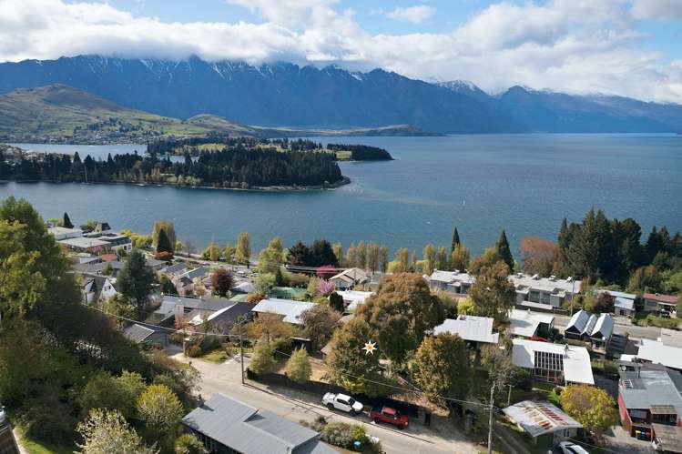 22 Lomond Crescent Queenstown_18
