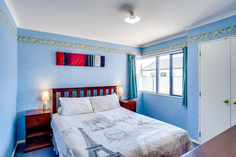 16 Forbury Way Taradale_15