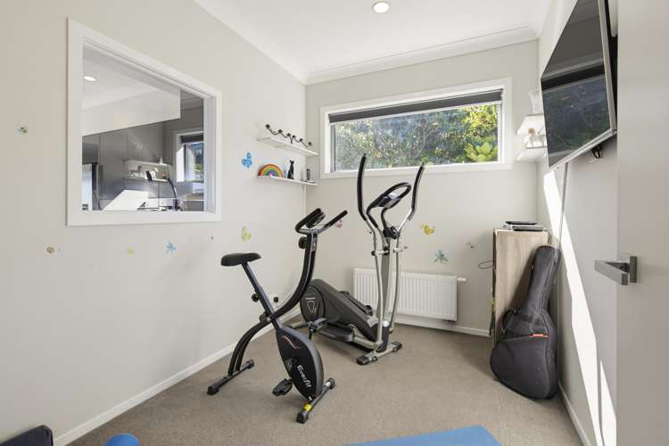 3 Satchell Way Kaiwharawhara_20