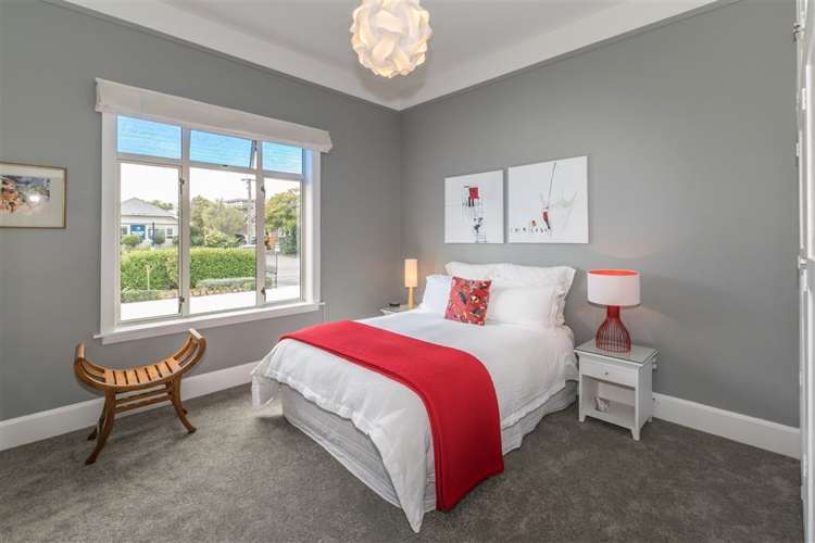 215 Barrington Street Somerfield_13