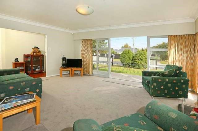 44 Royal View Road Te Atatu South_4