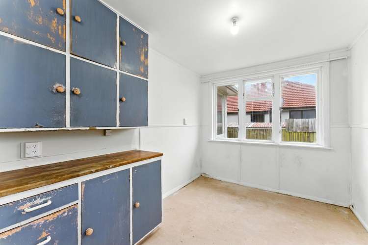 110 Emmett Street Shirley_13