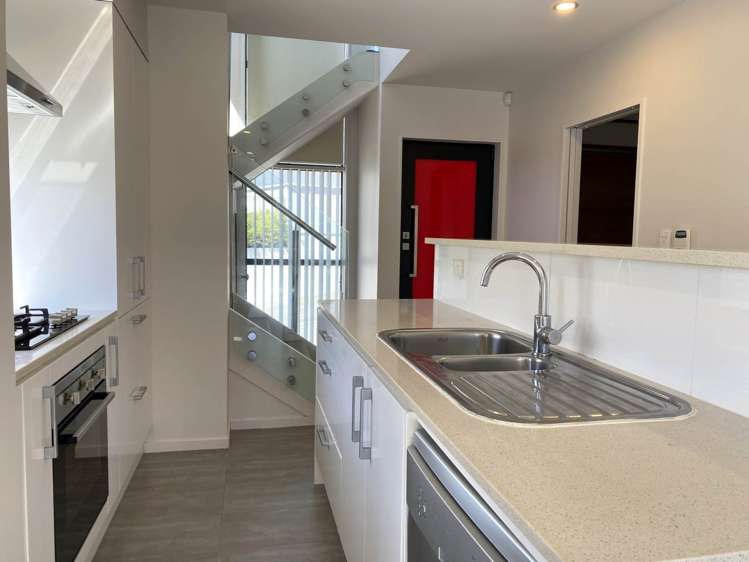 2 Kanona Way Albany Heights_4