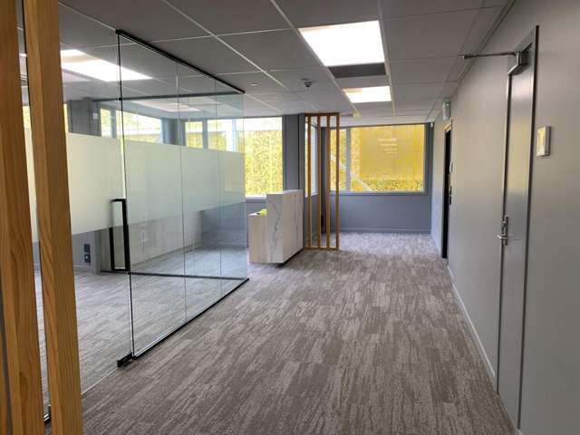 15 William Pickering Drive Albany_4