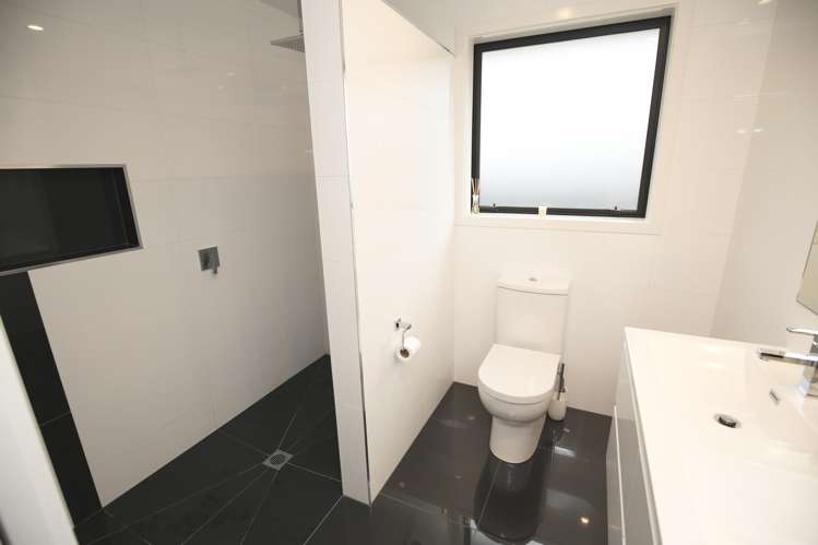 73 Mataroa Crescent Flagstaff_13