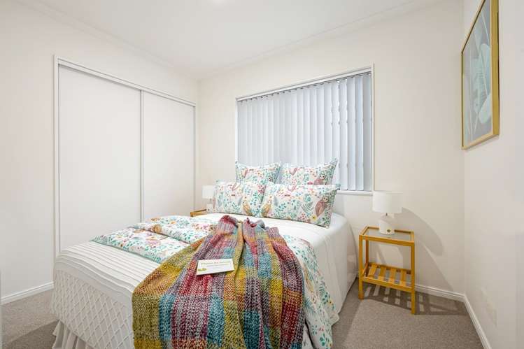 32 Espalier Drive Henderson_14