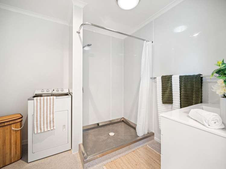 8a Heath Street Mount Maunganui_10