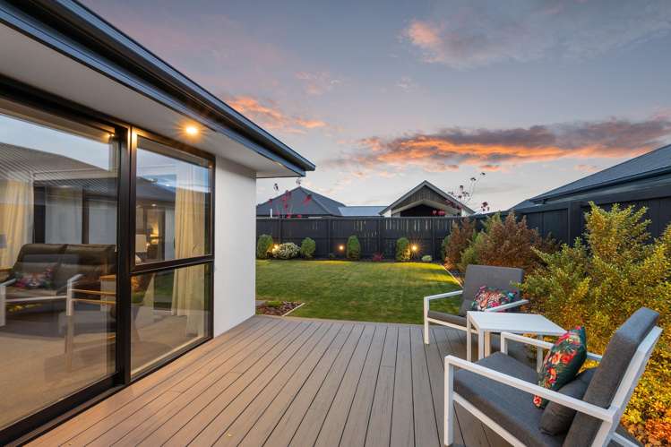 11 Vitalia Crescent Lincoln_18