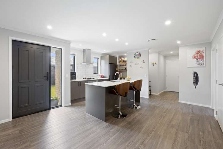 62b Magnolia Drive Westown_4