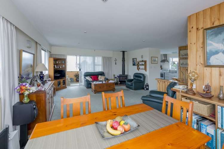 10 Titoki Road Waikanae Beach_4