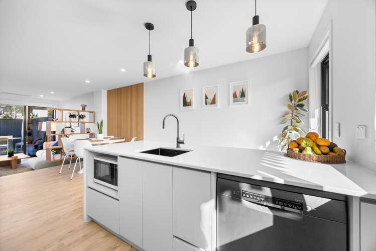 5/47 Taipari Road Te Atatu Peninsula_3