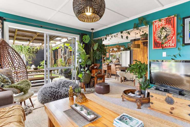 No your usual living room decor: 49 Station Road, in Kamo, Whangārei, is priced at $640,000. Photo / Supplied