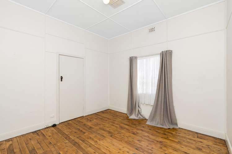 52 George Street Junee_5